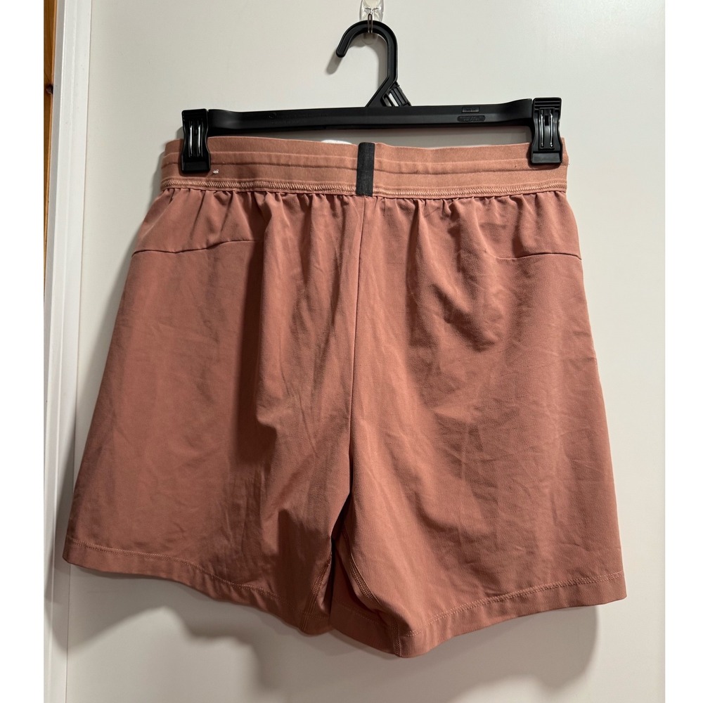 Nike Yoga Dri-FIT Shorts Womens Medium Rose Terracotta CZ9194-691 Athletic - Picture 2 of 5